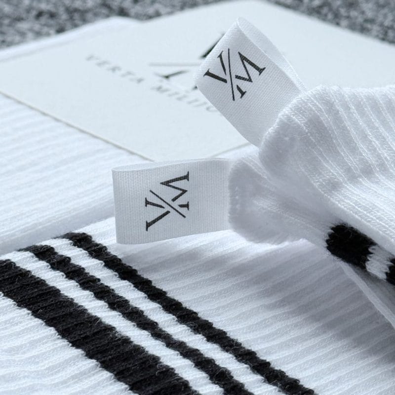 VERTA MILIJONO merčas Baltos moteriškos kojinės EU 36-41, VM1